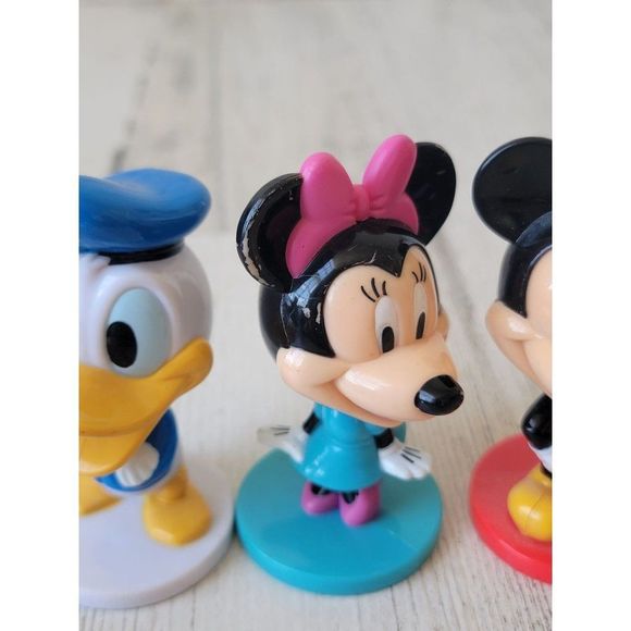 Kellogg Disney Mickey Mouse Minnie Mouse Donald Duck Goofy toy accessory set - Picture 4 of 12